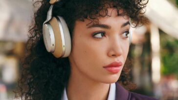 Bowers & Wilkins Headphones