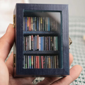 Customizable Mini Bookshelf