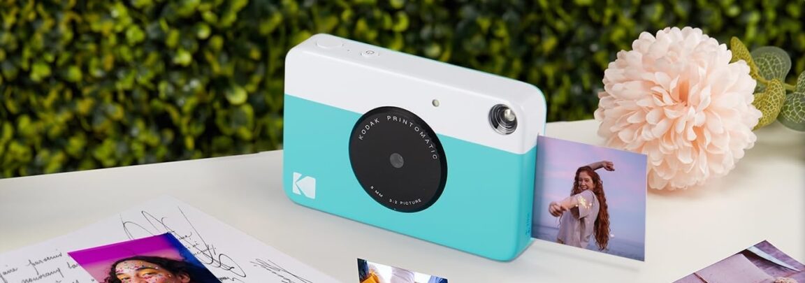 KODAK Printomatic Instant Print Digital Camera