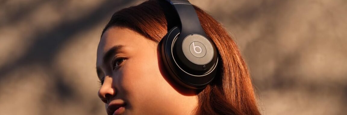 best cyber monday headphone deals