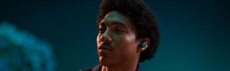 cyber monday earbud deals